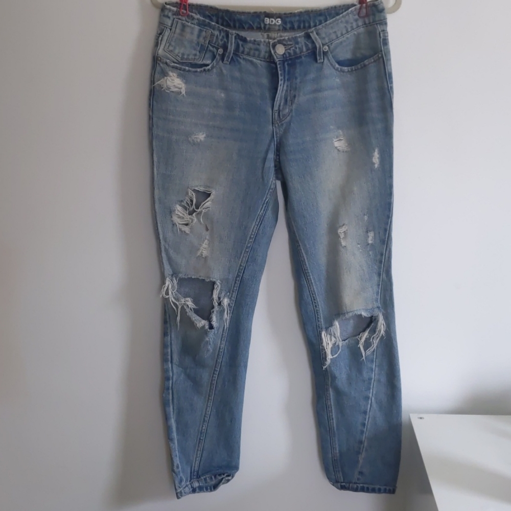 Distressed Slim Boyfriend Jean